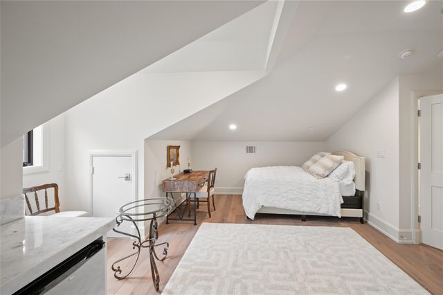 11518 Shadow Way, Houston, TX 77024