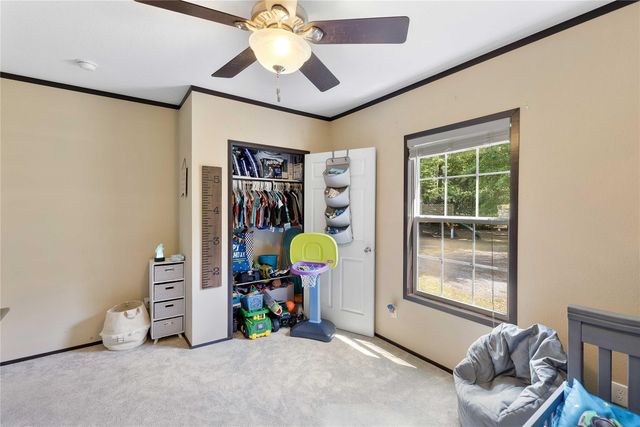 320 Wild Oak Drive, Huffman, TX 77336