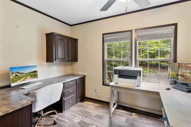 320 Wild Oak Drive, Huffman, TX 77336