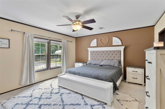 320 Wild Oak Drive, Huffman, TX 77336