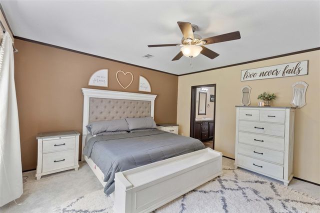 320 Wild Oak Drive, Huffman, TX 77336