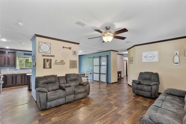 320 Wild Oak Drive, Huffman, TX 77336