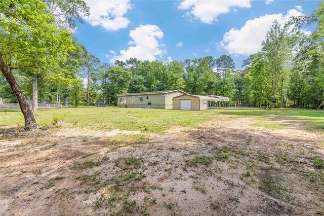 320 Wild Oak Drive, Huffman, TX 77336