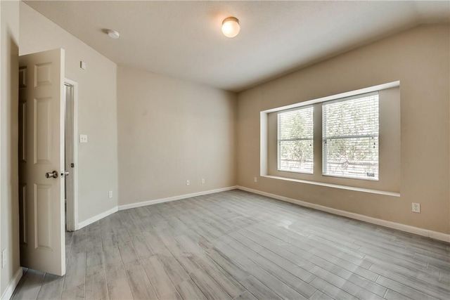 952 Bentwood Trail, Grand Prairie, TX 75052