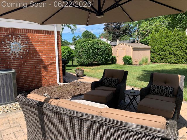38420 Mason Street, Livonia, MI 48154