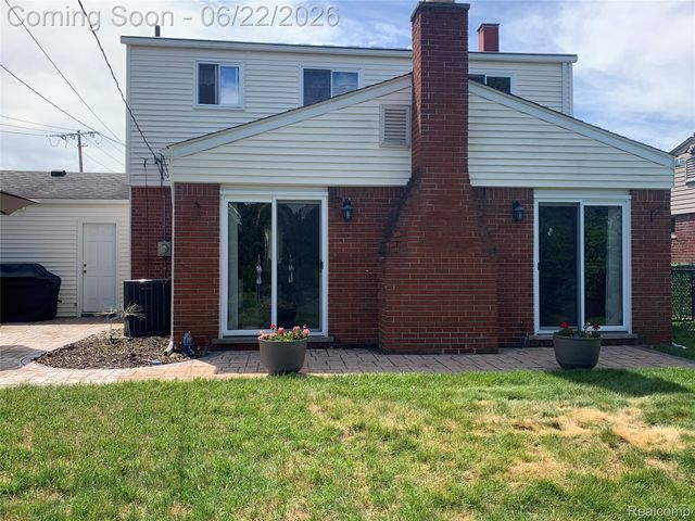 38420 Mason Street, Livonia, MI 48154