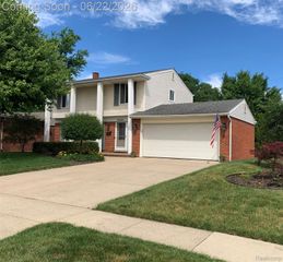 38420 Mason Street, Livonia, MI 48154