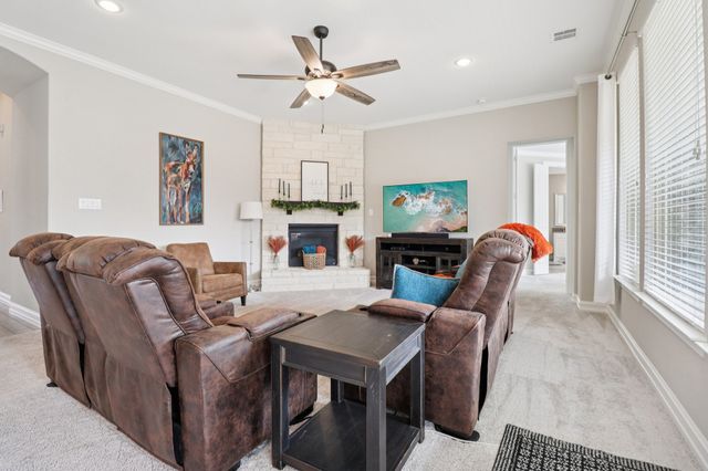 8012 Woodside Trail, North Richland Hills, TX 76182