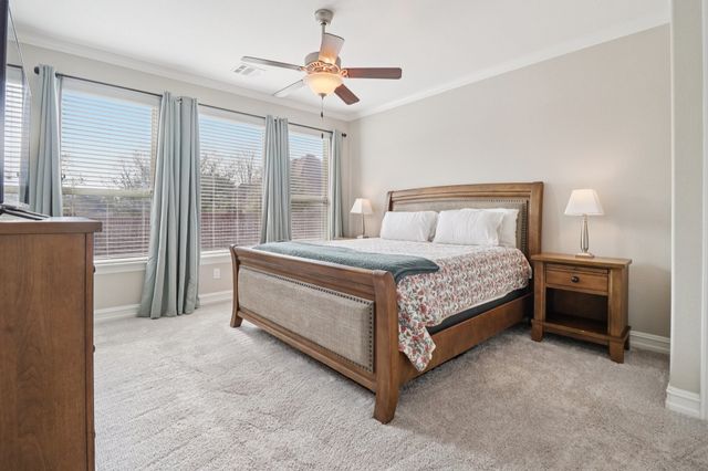 8012 Woodside Trail, North Richland Hills, TX 76182