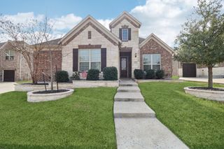 8012 Woodside Trail, North Richland Hills, TX 76182