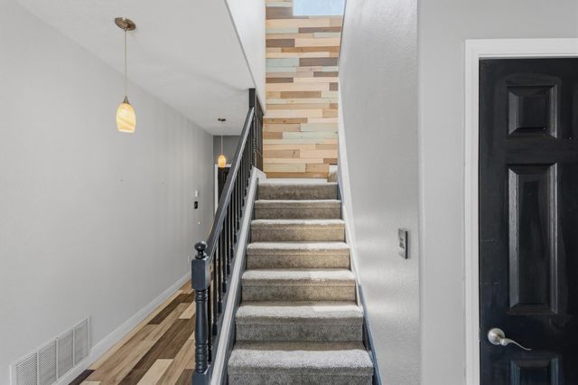 1101 Casa Maria Road NE, Albuquerque, NM 87113