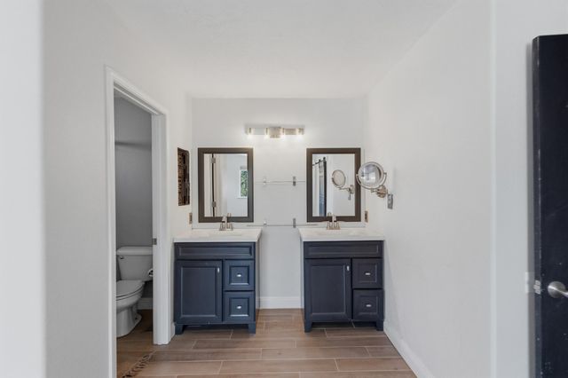 1101 Casa Maria Road NE, Albuquerque, NM 87113