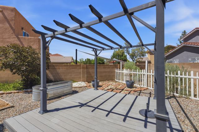 1101 Casa Maria Road NE, Albuquerque, NM 87113