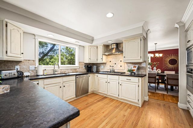 615 Blue Oak Ct, El Dorado Hills, CA 95762