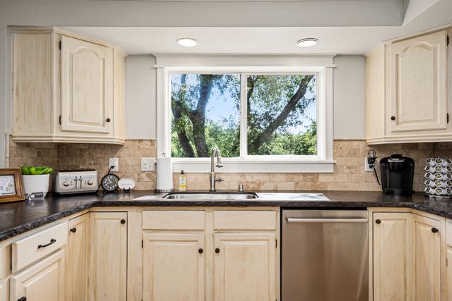 615 Blue Oak Ct, El Dorado Hills, CA 95762