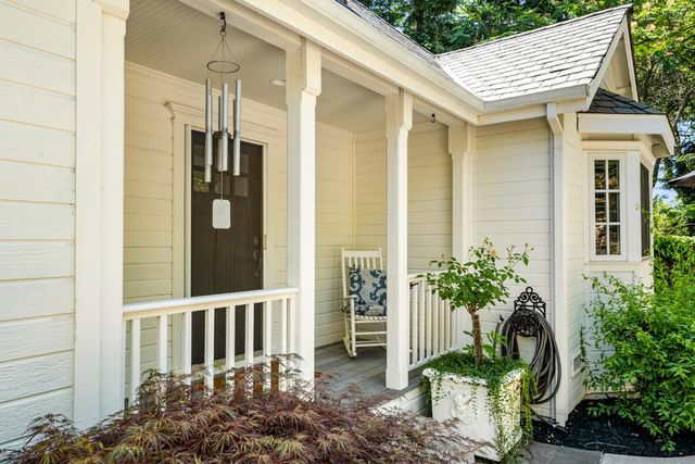 615 Blue Oak Ct, El Dorado Hills, CA 95762