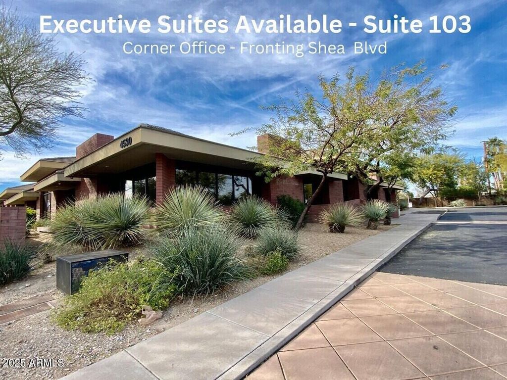 4530 E SHEA Boulevard 103, Phoenix, AZ 85028 — exterior