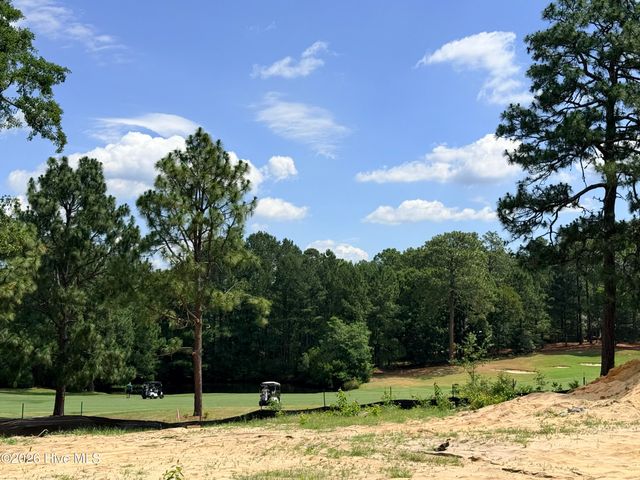 20 New Castle Place, Pinehurst, NC 28374