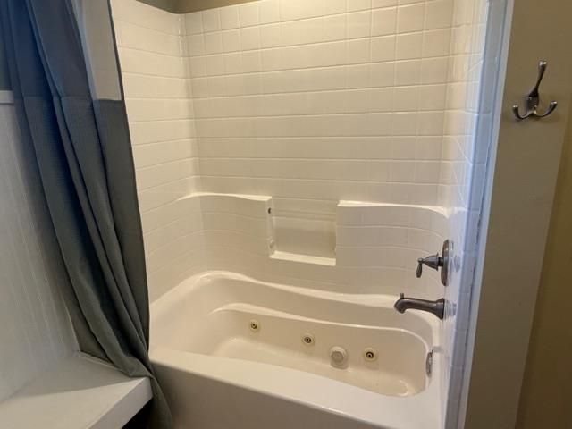 800 Egret Cir Apt 52, Little River, SC 29566