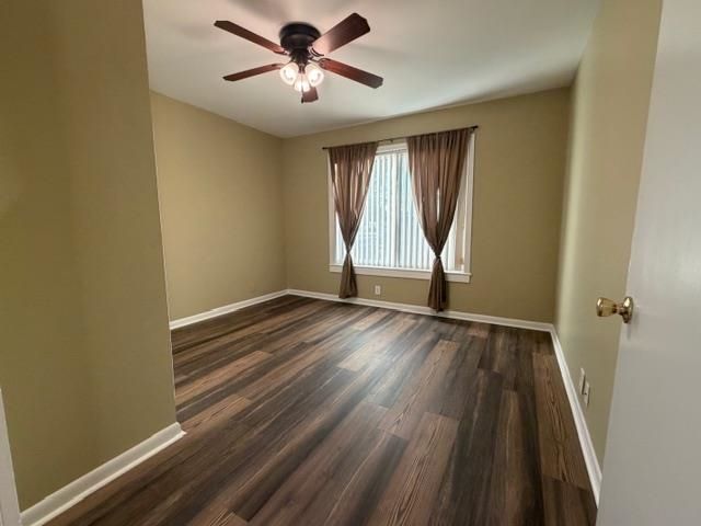 800 Egret Cir Apt 52, Little River, SC 29566