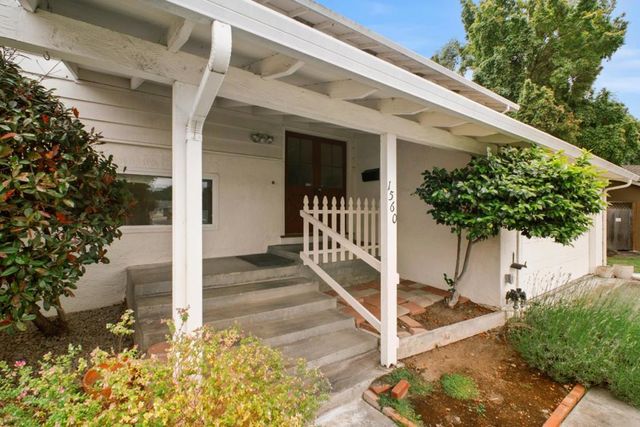 1560 Glencrest Court, San Jose, CA 95118