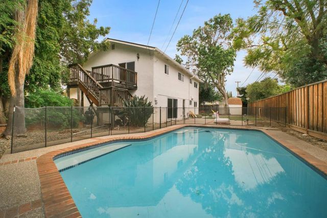 1560 Glencrest Court, San Jose, CA 95118