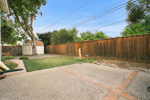 1560 Glencrest Court, San Jose, CA 95118