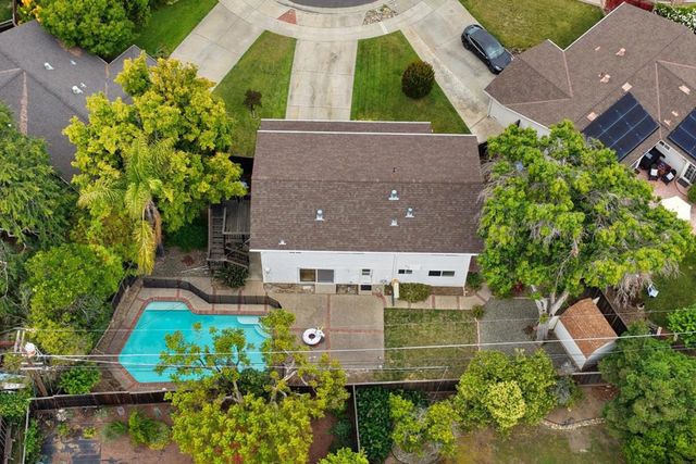 1560 Glencrest Court, San Jose, CA 95118