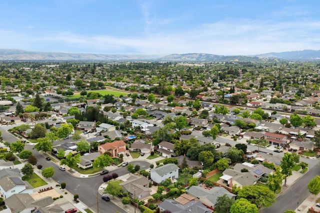 1560 Glencrest Court, San Jose, CA 95118
