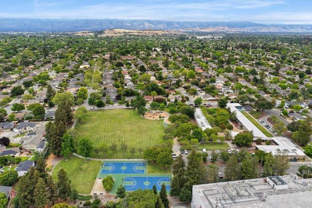 1560 Glencrest Court, San Jose, CA 95118