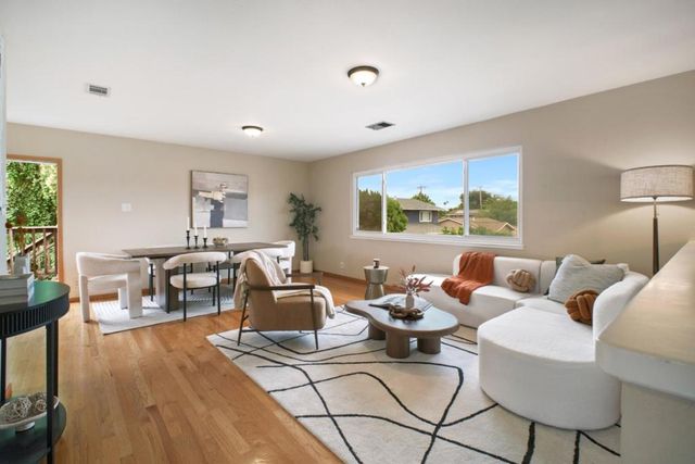 1560 Glencrest Court, San Jose, CA 95118