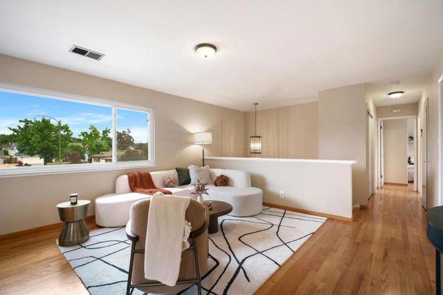 1560 Glencrest Court, San Jose, CA 95118