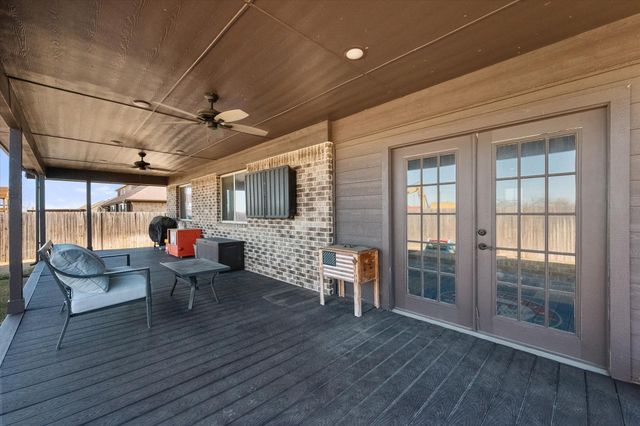 910 Rockcress Drive, Mansfield, TX 76063