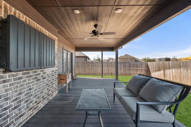 910 Rockcress Drive, Mansfield, TX 76063