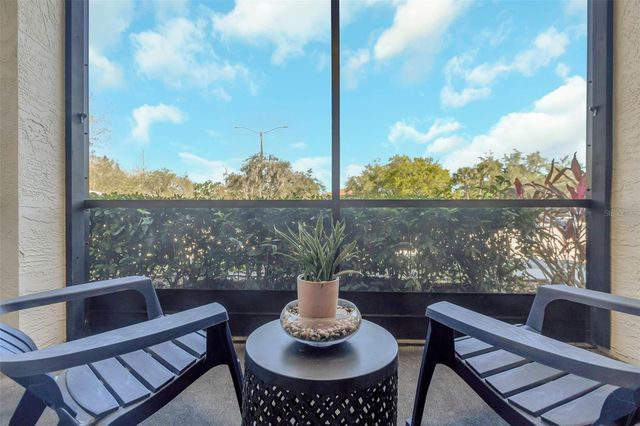 3323 CRYSTAL COURT E B, Palm Harbor, FL 34685