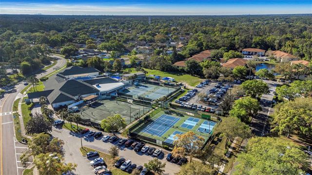 3323 CRYSTAL COURT E B, Palm Harbor, FL 34685