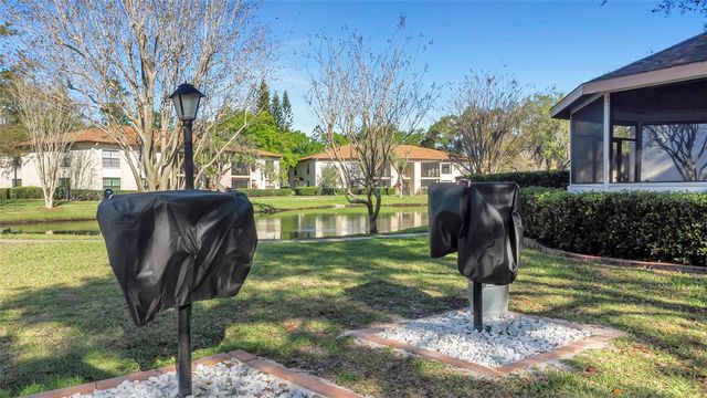 3323 CRYSTAL COURT E B, Palm Harbor, FL 34685