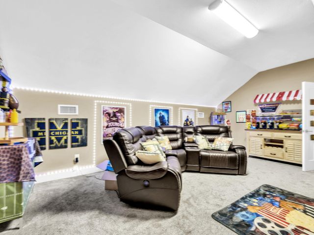 440 Gentle Wind Court, Freeport, FL 32439