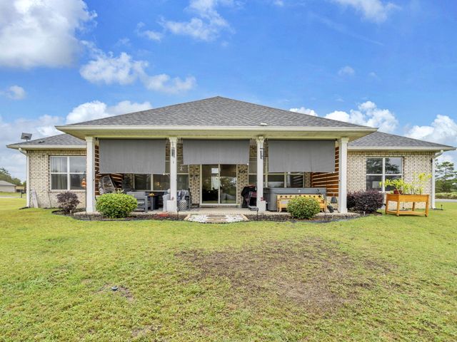 440 Gentle Wind Court, Freeport, FL 32439