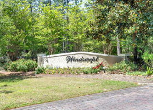 440 Gentle Wind Court, Freeport, FL 32439