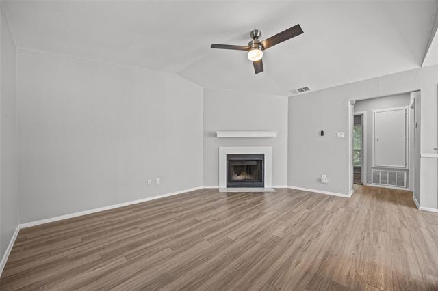 10616 Mellow Meadows DR 43C, Austin, TX 78750