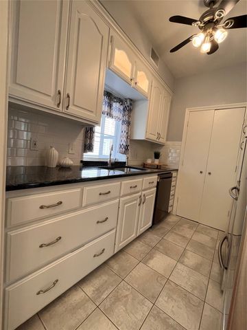 6315 Campbell Road 207, Dallas, TX 75248