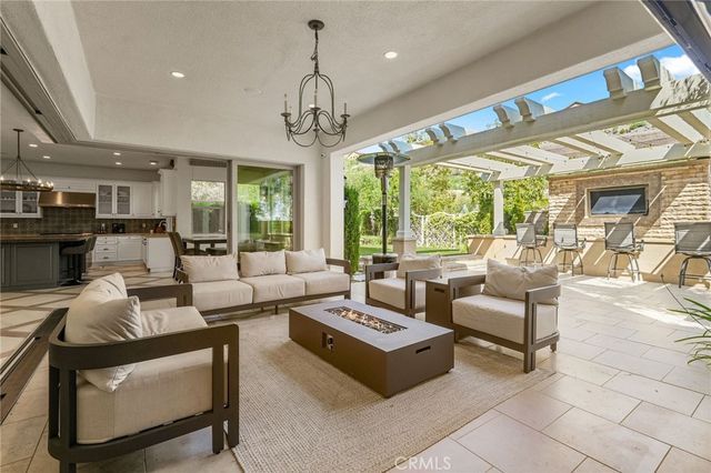 1552 Sunset View Dr, Lake Forest, CA 92679