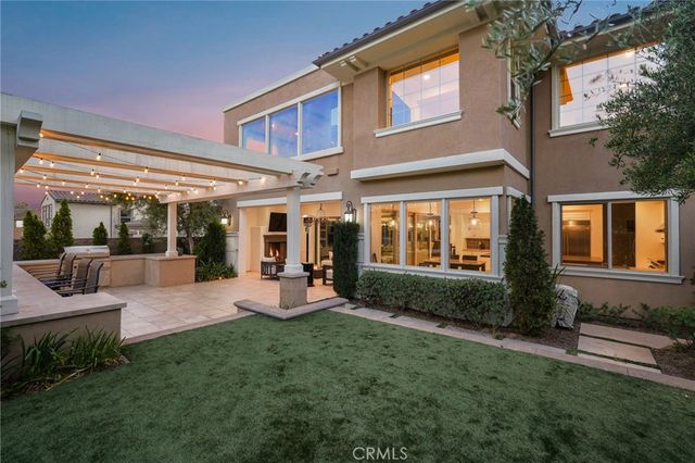 1552 Sunset View Dr, Lake Forest, CA 92679