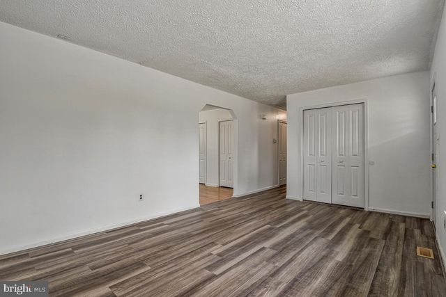 2 PUEBLO CIR, Indian Head, MD 20640