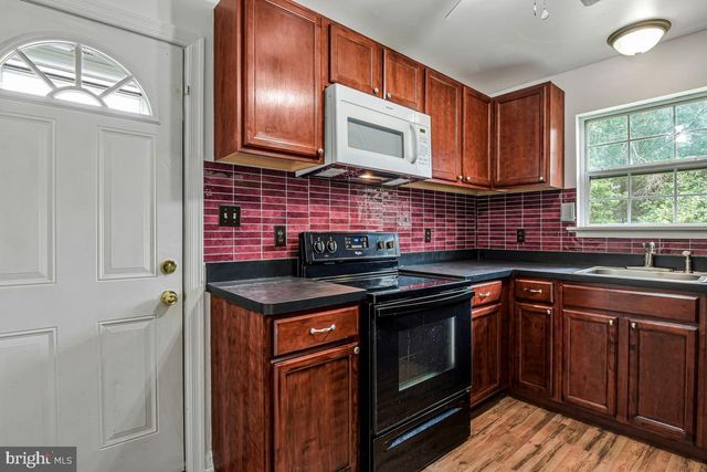 2 PUEBLO CIR, Indian Head, MD 20640