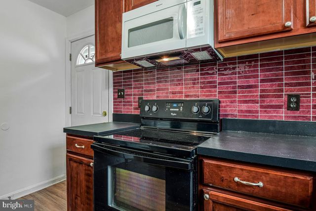 2 PUEBLO CIR, Indian Head, MD 20640