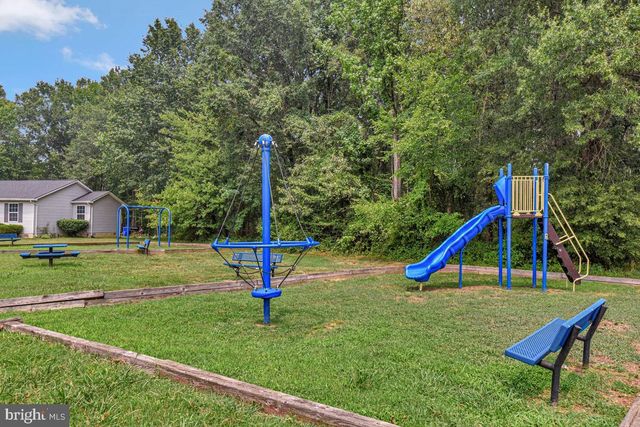 2 PUEBLO CIR, Indian Head, MD 20640