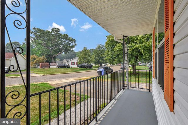 2 PUEBLO CIR, Indian Head, MD 20640