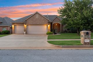 8233 NW 159th Street, Edmond, OK 73013